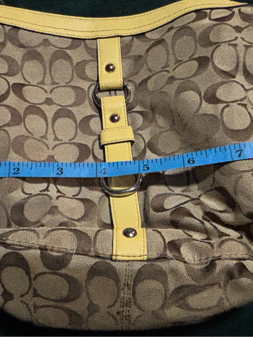 Coach Signature Brown & Tan Canvas Shoulder Bag with Leather Yellow Trim - Picture 4 of 7